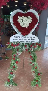Kişiye Özel Çelenk | Çiçekçi Antalya celenk6
